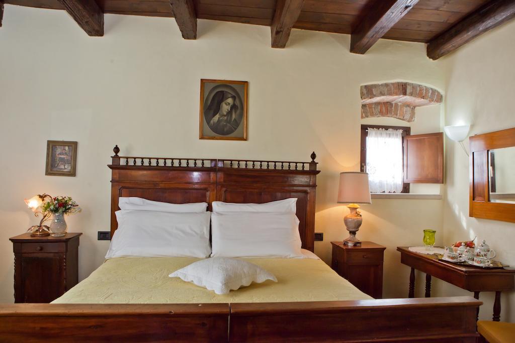 Azienda Agrituristica Corteforte フマーネ 部屋 写真